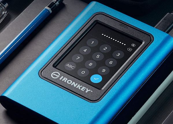 5 disques durs chiffrés, SSD et clés USB sécurisés compatibles iOS/Mac