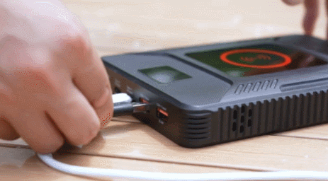 Banque d’alimentation solaire 140W PD avec batterie 42000mAh