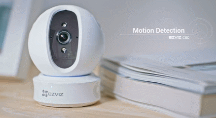 Caméra domes EZVIZ 1080p avec suivi de mouvement et compatibilité Alexa