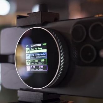 3 iPhone SSD intelligents avec écran LCD