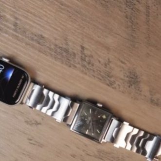 Portez vos montres intelligentes et montres principales