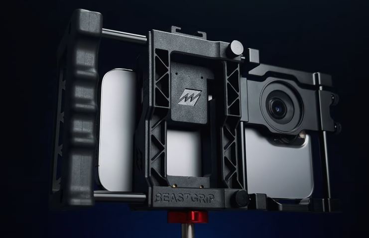 La montage Beastgrip Pro pour iPhone bénéficie d’une refonte de son design