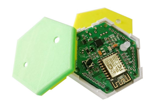 Bouton Internet des objets WiFi open source