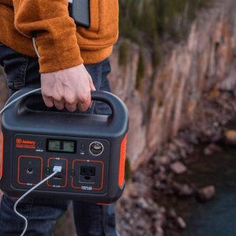 5 Groupes Électrogènes Portatifs pour les Situations d’Urgence