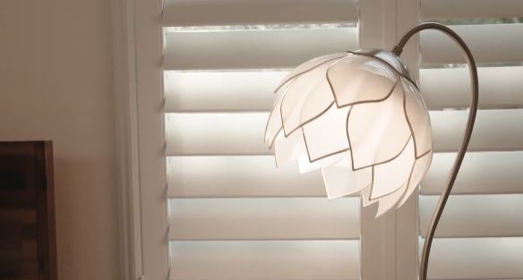 Lumières vivantes Lotus – Application connectée pour l’éclairage en mouvement