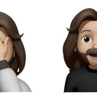 Comment modifier la couleur du t-shirt de mon Memoji ?