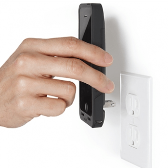 Étui iPhone 5 PocketPlug avec prises pliables