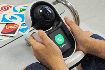 Caméra de sécurité intérieure Clevedog 2 voies avec suivi automatique des mouvements