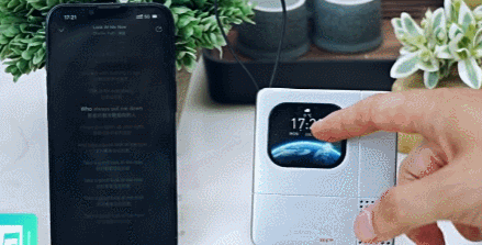 Chargeur portable FOLI Touchscreen 15000mAh avec enregistreur vocal