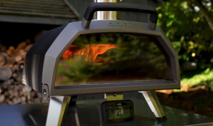 Four à pizza multifuel connecté Ooni Karu 2 Pro avec application