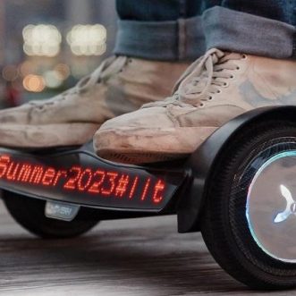 Hover-1 Sypherhoverboard auto-équilibré avec application et haut-parleur Bluetooth