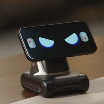 LOOI transforme votre iPhone en robot ChatGPT