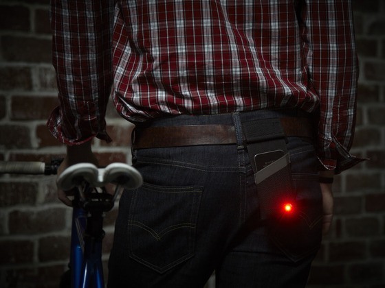 Lampe pour vélo iPhone Monocle, Elgato EyeTV pour iPhone