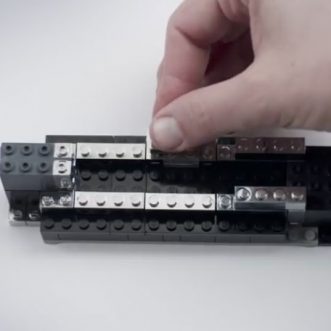 3 briques LEGO intelligentes et connectées