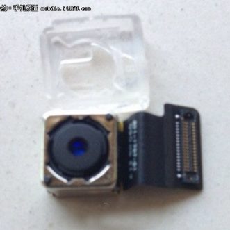 Photo du iPad Mini 2 divulguée, l’iPhone 5C bénéficie-t-il d’un appareil photo 8 mégapixels ?