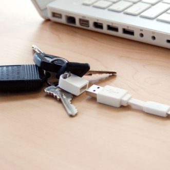 Câble Lightning Nomad pour trousseaux, iTunes 11 bientôt disponible ?