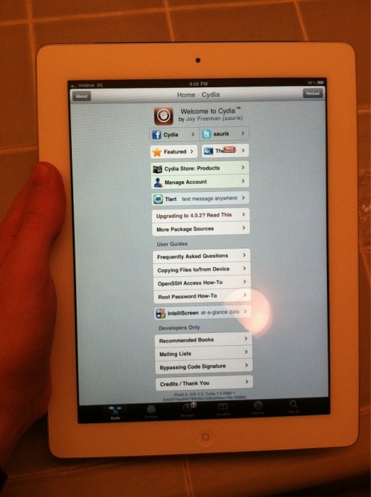 Arrivée de l’iPhone blanc, 500 000 unités d’iPad 2 écoulées ?