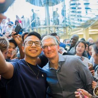 Tim Cook parle de la suppression des apps intégrées et plus encore