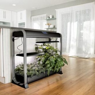 Jardin intérieur AeroGarden Farm 24Plus avec prise en charge d&rsquo;Alexa