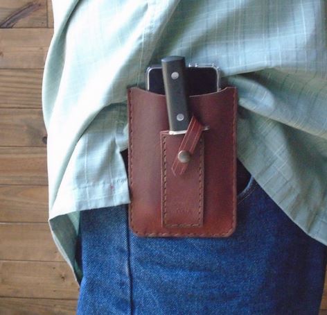 Étui de téléphone signature Burls avec forme de couteau