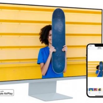 Écran intelligent 4K Samsung M8 de 32 pouces avec AirPlay et prise en charge d&rsquo;Alexa